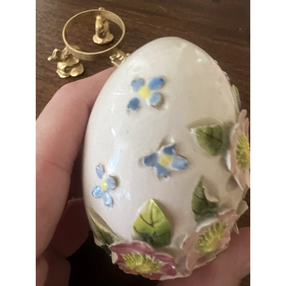 Vtg Hand Painted Ceramic Bisque Egg Figurine Pink 3D Floral w/ Gold Fish Stand